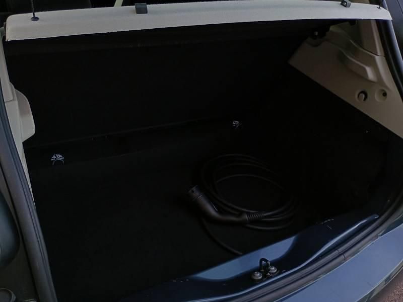 Image 4/4