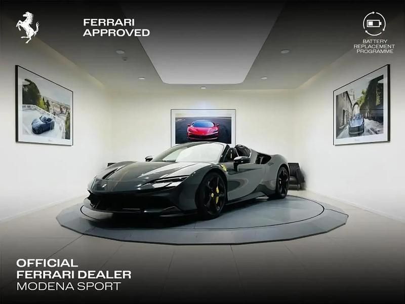 Gris Occasion 2022 Ferrari SF90 Cabriolet | 499 900 € - Image 1/4
