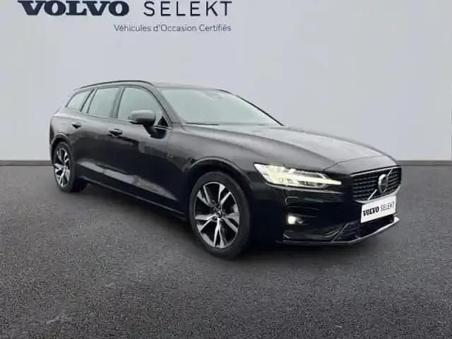 Occasion Volvo V60 Ultra 2025 Noir onyx métallisé Break