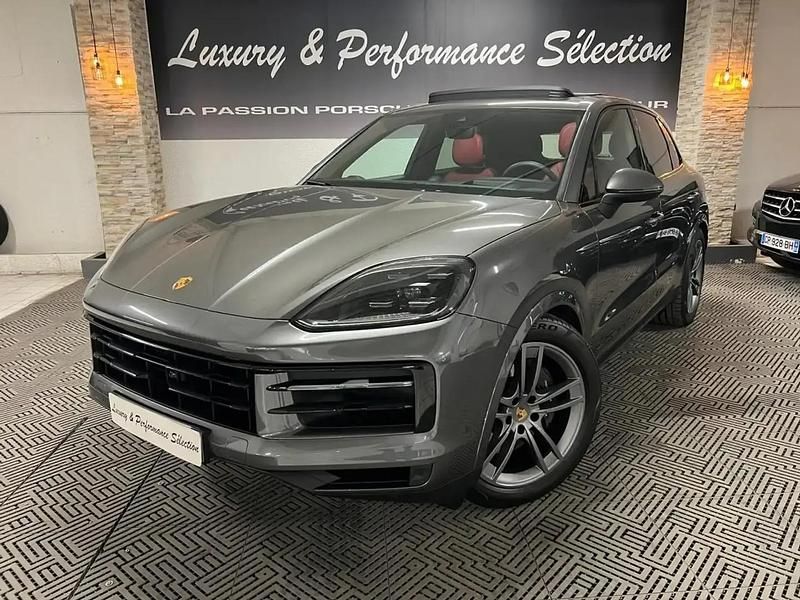 Gris Occasion 2023 Porsche Cayenne SUV | 99 990 € (Prix cher) - Image 1/4