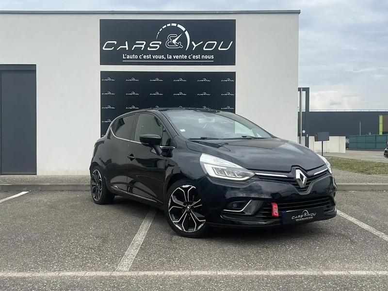 Noir Utilisé 2019 Renault Clio GrandTour Intens Break | 9 990 € (Bon prix) - Image 1/4