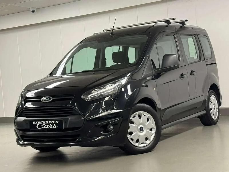 Noir Utilisé 2015 Ford Tourneo Connect Trend Monospace | 9 900 € - Image 1/4