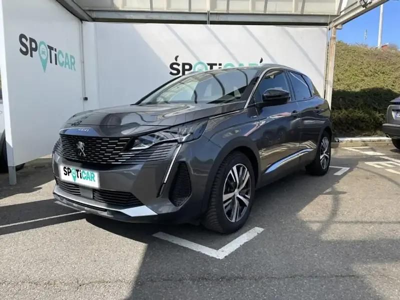 Gris Utilisé 2021 Peugeot 3008 Allure SUV | 18 990 € (Prix juste) - Image 1/4