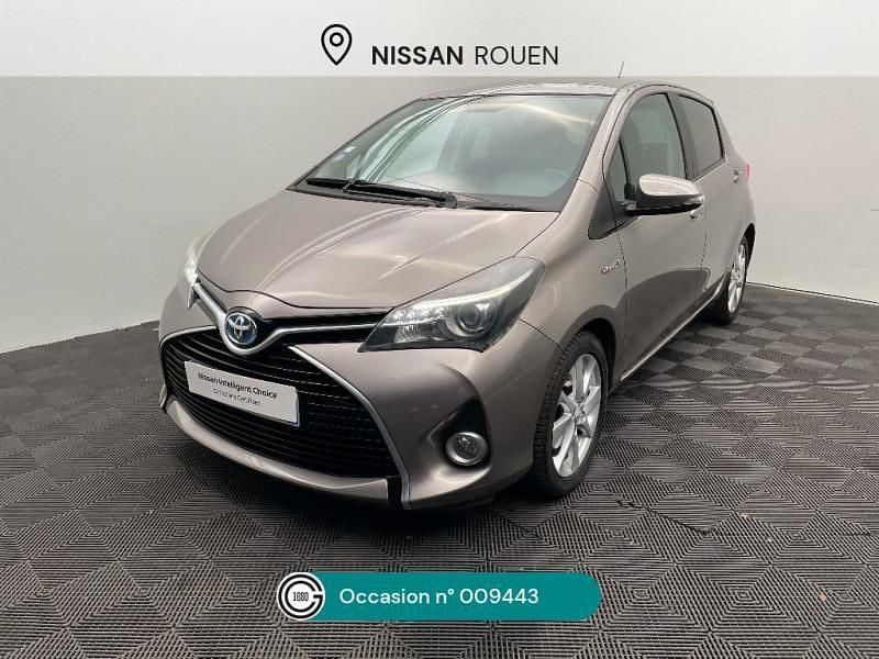 Occasion 2015 Toyota Yaris Hybrid Design Citadine | 11 990 € (Bon prix) - Image 1/4