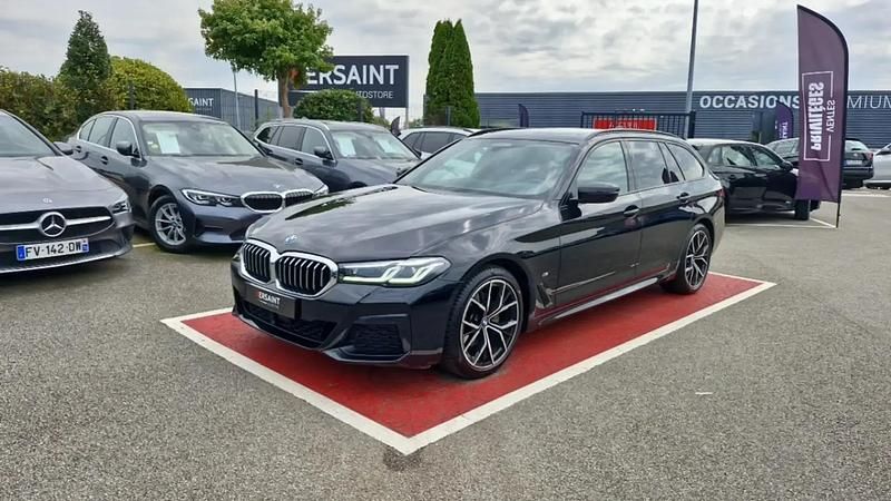 Noir Utilisé 2023 BMW 520 M Sport Break | 39 990 € (Prix juste) - Image 1/4