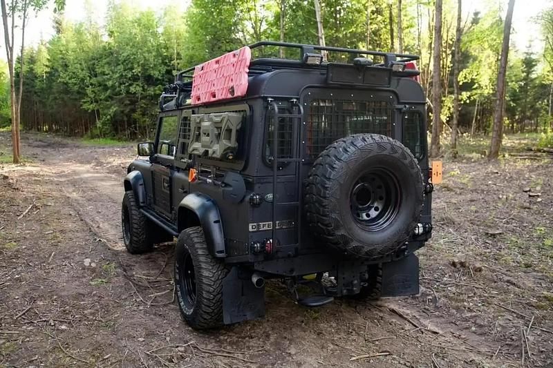 Occasion 2014 Land Rover Defender Break | 29 999 € - Image 1/4