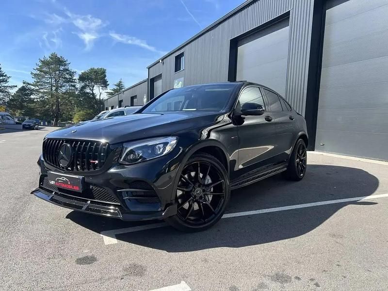 Noir Occasion 2017 Mercedes GLC43 AMG AMG SUV | 42 990 € - Image 1/4