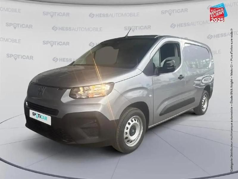 Gris Occasion 2025 Fiat Doblò Connect Monospace | 24 699 € - Image 1/4
