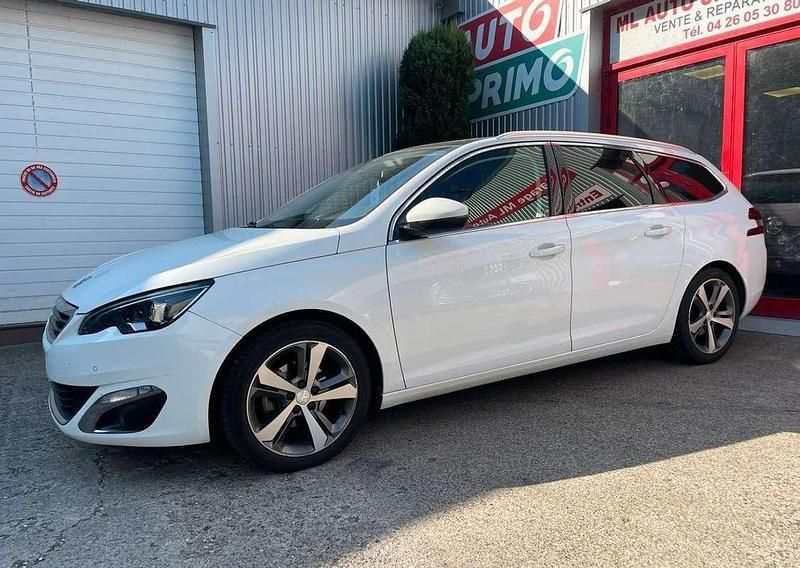 Occasion Peugeot 308 Allure 121 ch (88 kW) 2015 Blanc Break