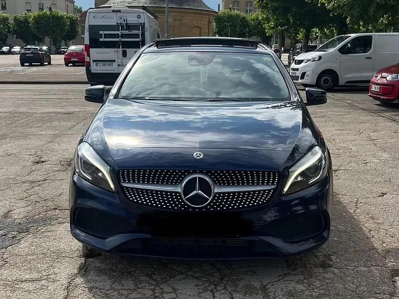 Bleu Utilisé 2017 Mercedes A220 Berline | 13 900 € - Image 1/4