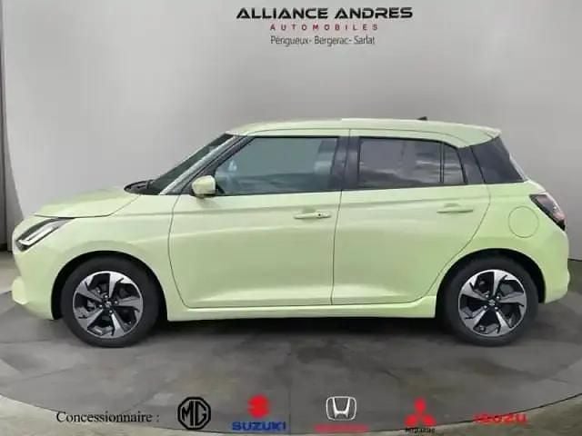 Occasion Suzuki Swift 2024 Cool yellow metal Citadine