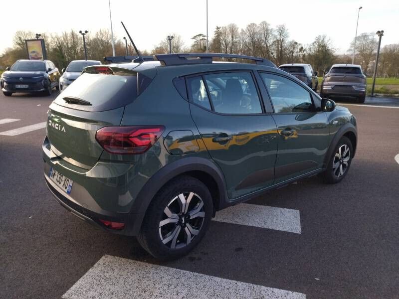 Occasion Dacia Sandero Expression 101 ch (74 kW) 2024 Citadine