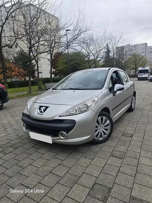 Occasion Peugeot 207 Premium 90 ch (66 kW) 2007 Berline