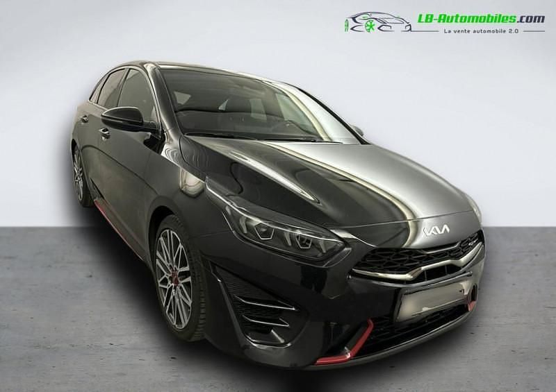 Utilisé 2022 Kia ProCeed 2 Citadine | 31 300 € (Prix juste) - Image 1/4