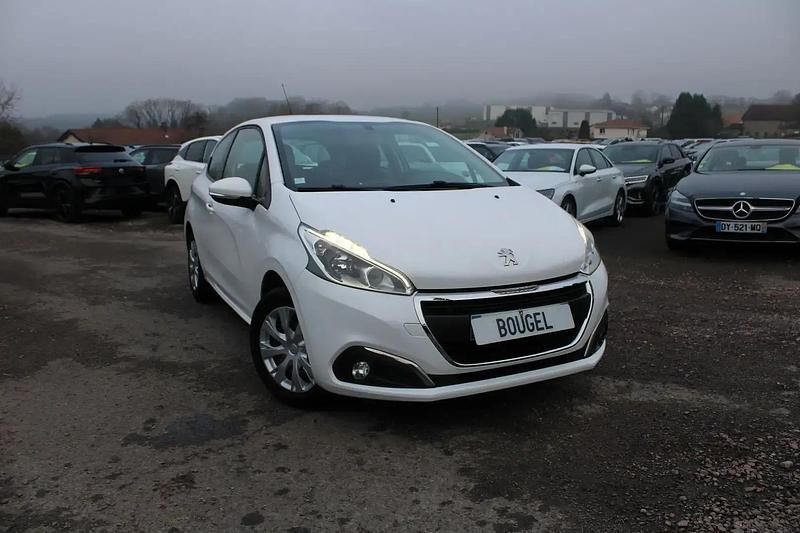 Blanc Occasion 2016 Peugeot 208 Active Citadine | 7 800 € (Prix juste) - Image 1/4