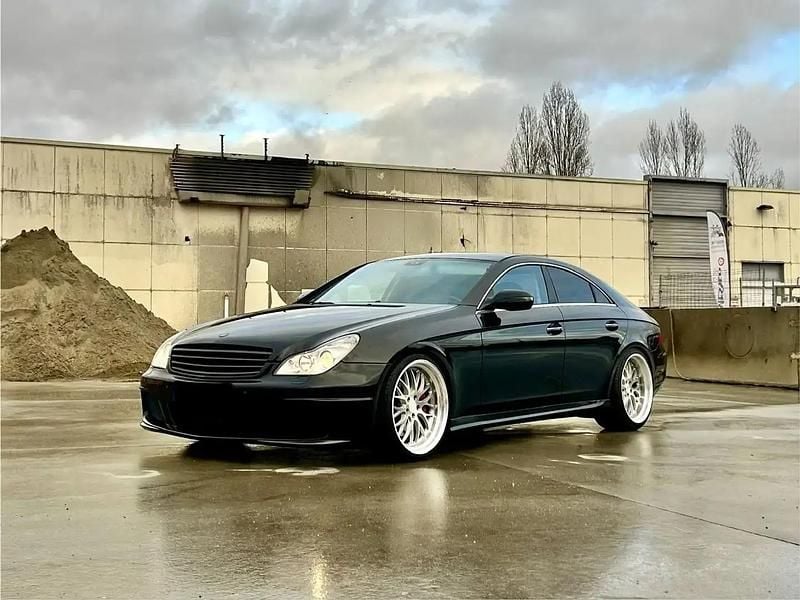 Noir Occasion 2005 Mercedes CLS500 Berline | 23 700 € - Image 1/4
