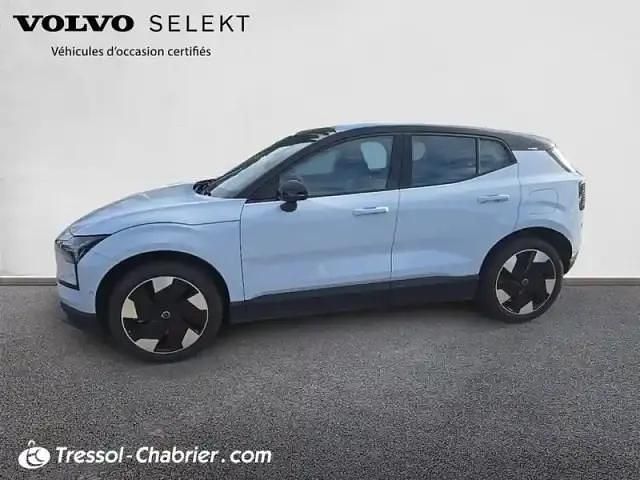 Bleu Utilisé 2024 Volvo EX30 Ultra SUV | 35 390 € (Prix juste) - Image 1/4
