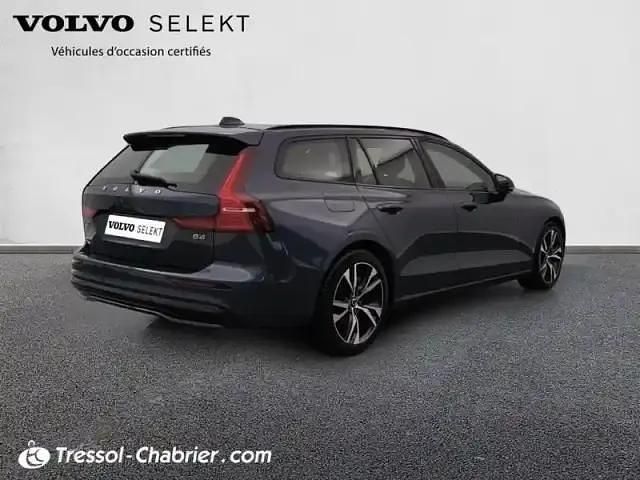 Bleu denim Occasion 2025 Volvo V60 Ultra Break | 48 790 € (Prix juste) - Image 1/3