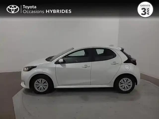 Occasion Toyota Yaris Hybrid 92 ch (67 kW) 2023 Blanc lunaire (n) Berline