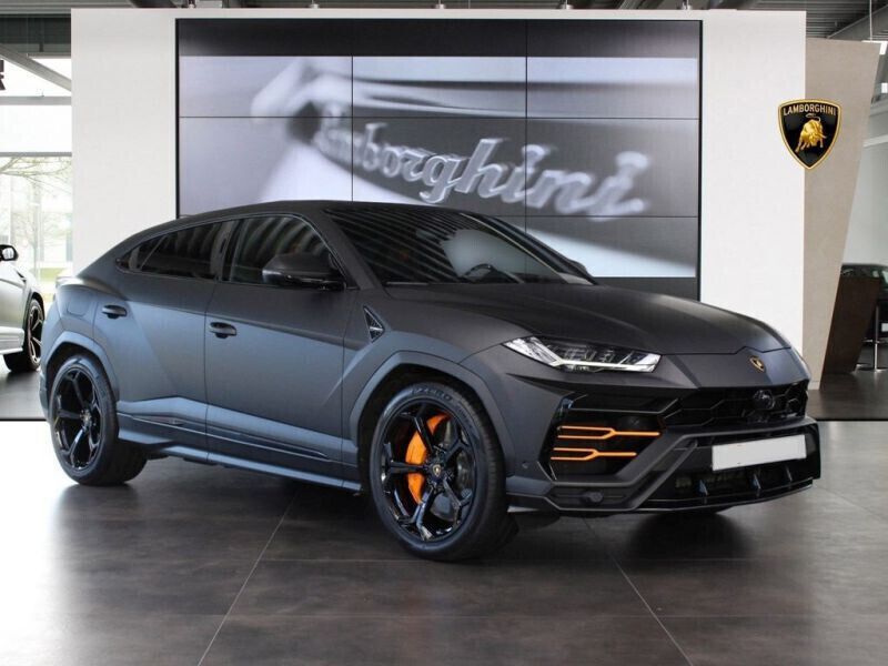 Gris mat Utilisé 2019 Lamborghini Urus SUV | 346 700 € - Image 1/4