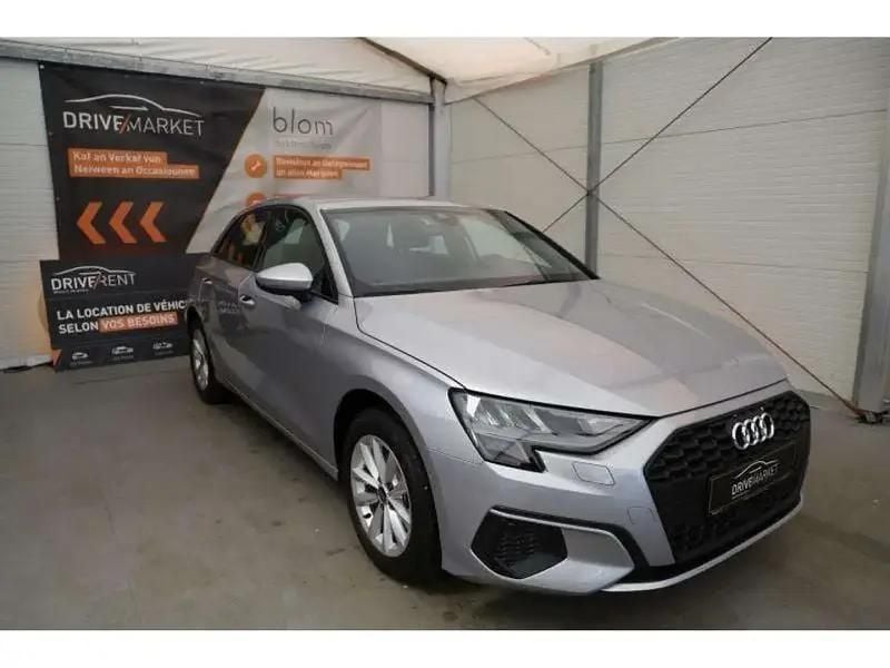 Argent Utilisé 2023 Audi A3 Sportback Berline | 29 630 € (Bon prix) - Image 1/4