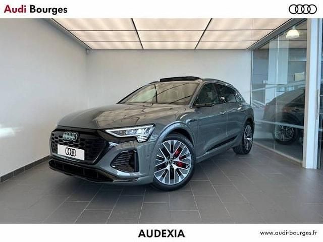 Gris Utilisé 2023 Audi Q8 e-tron S-Line SUV | 65 890 € (Super prix) - Image 1/4