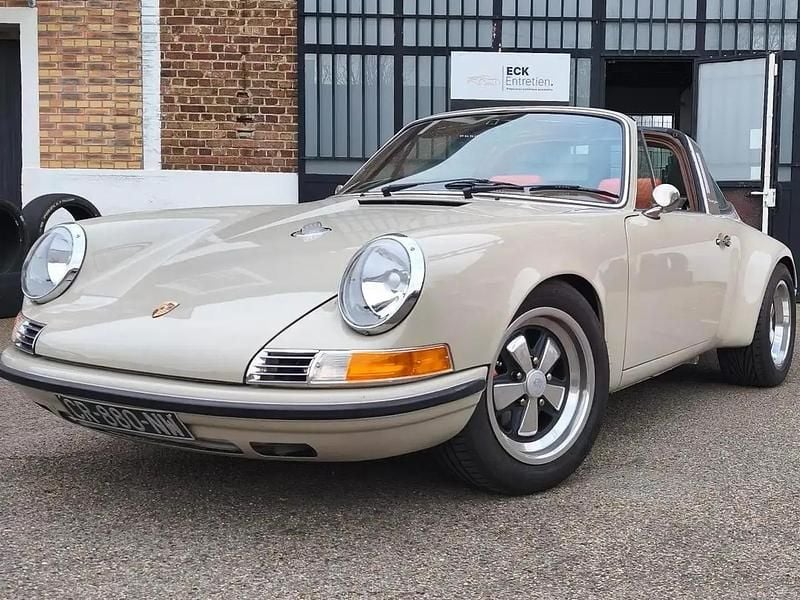 Beige Occasion 1977 Porsche 911 Coupé | 107 000 € - Image 1/4