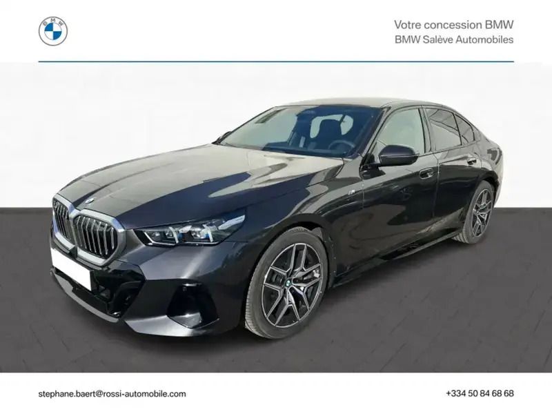 Utilisé 2023 BMW 520 M Sport Berline | 60 890 € (Prix juste) - Image 1/4