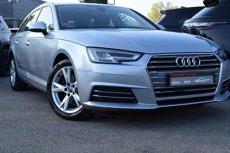 Gris Utilisé 2017 Audi A4 Business Break | 13 900 € - Image 1/4
