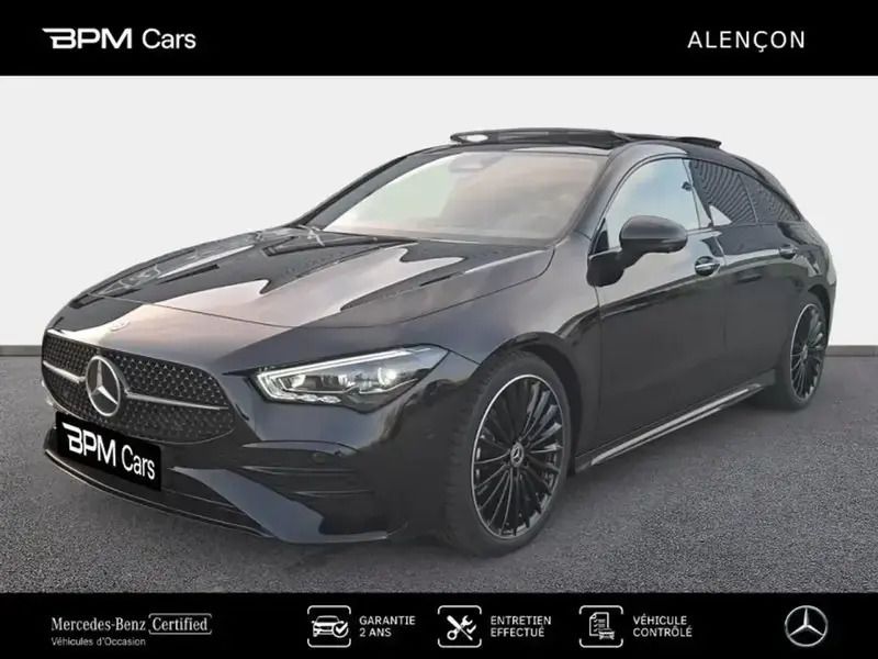 Noir Utilisé 2025 Mercedes CLA200 AMG line Break | 48 890 € (Prix cher) - Image 1/4