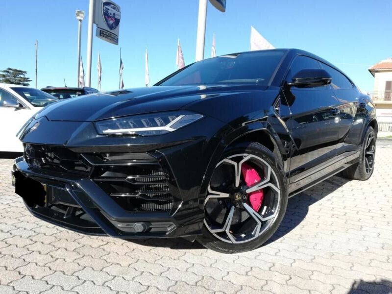 Noir Occasion 2019 Lamborghini Urus SUV | 299 300 € - Image 1/4