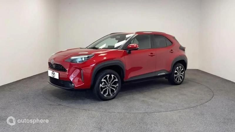 Utilisé 2023 Toyota Yaris Cross Design SUV | 24 999 € (Prix juste) - Image 1/4