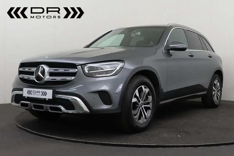 Gris Occasion 2020 Mercedes GLC200 Business SUV | 32 995 € (Super prix) - Image 1/4