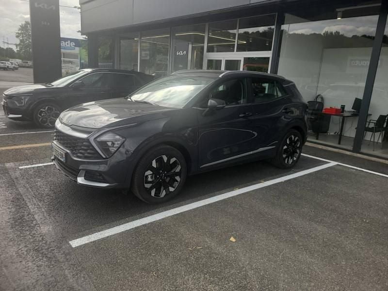 Gris eclipse mã©tallisã© Utilisé 2024 Kia Sportage Active SUV | 37 499 € (Prix assez cher) - Image 1/4