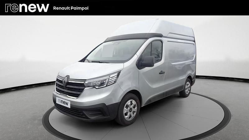 Gris Utilisé 2025 Renault Trafic Van | 31 490 € (Prix juste) - Image 1/4