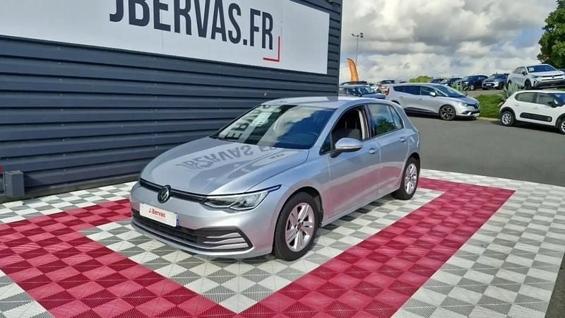 Utilisé 2021 VW Golf VIII Business Berline | 21 490 € (Prix juste) - Image 1/4