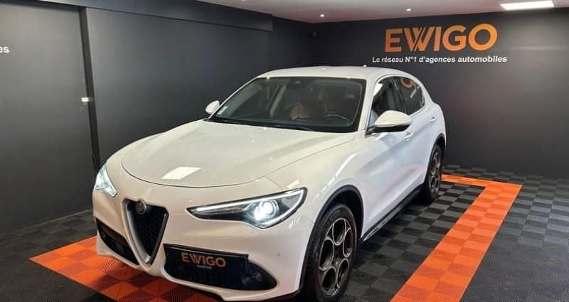 Occasion Alfa Romeo Stelvio Executive 209 ch (153 kW) 2017 Blanc SUV