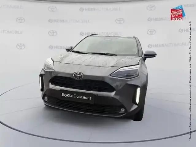 Occasion Toyota Yaris Cross Design 94 ch (69 kW) 2024 Gris SUV