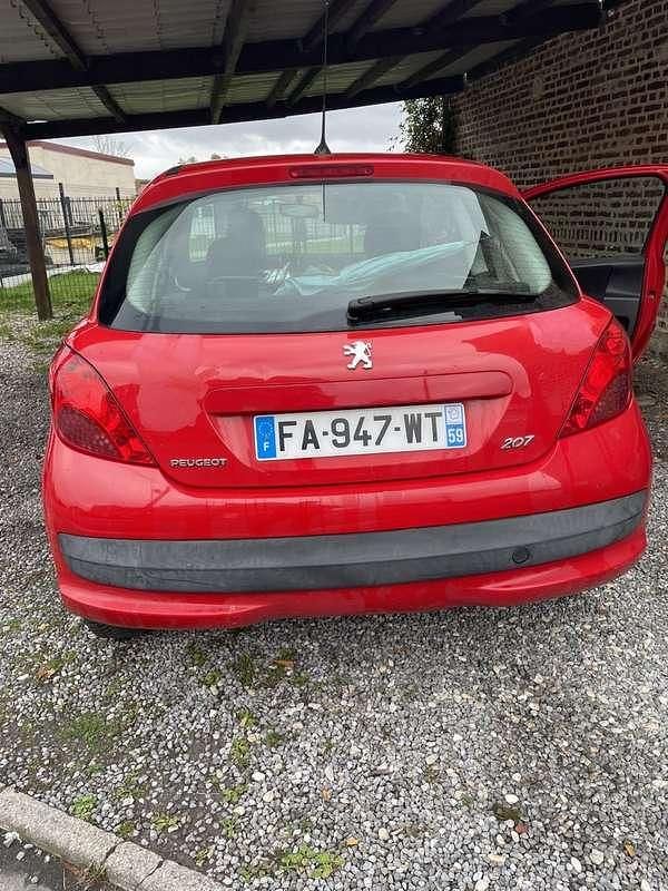 Occasion Peugeot 207 Premium 72 ch (52 kW) 2009 Rouge Berline