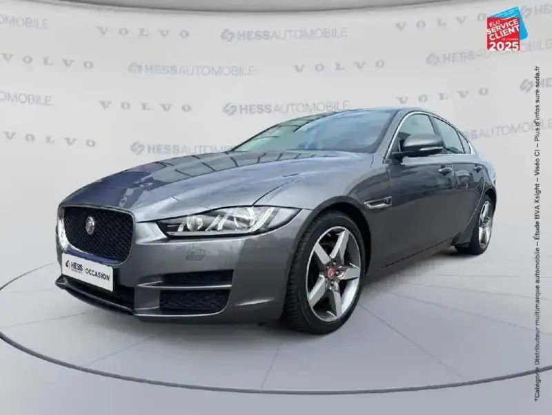 Gris Utilisé 2018 Jaguar XE Prestige Berline | 20 999 € (Prix cher) - Image 1/4