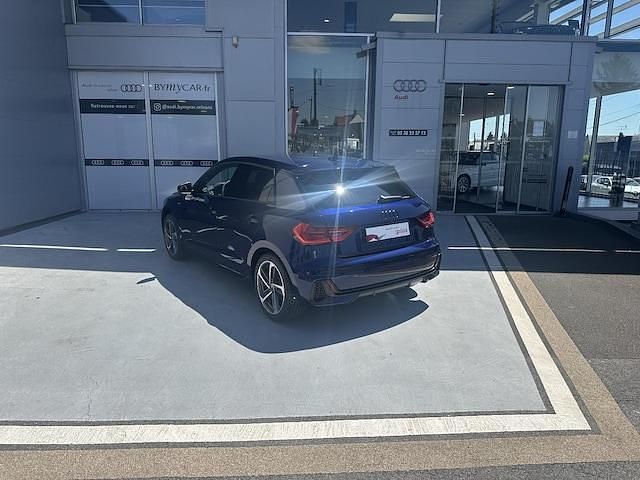 Occasion Audi A1 Sportback Black Edition 116 ch (85 kW) 2025 Bleu navarre métallisé noir mythe métallisé Citadine