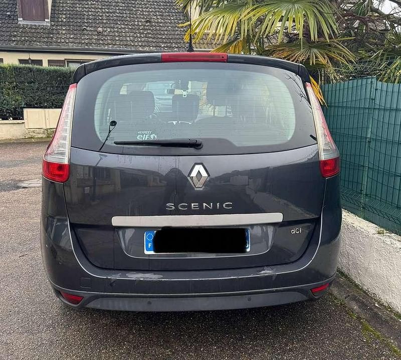 Occasion Renault Grand Scénic III Dynamique 131 ch (96 kW) 2010 Bleu Monospace