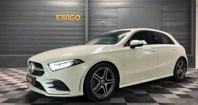 Blanc Utilisé 2021 Mercedes A180 AMG line Berline | 24 490 € (Super prix) - Image 1/4