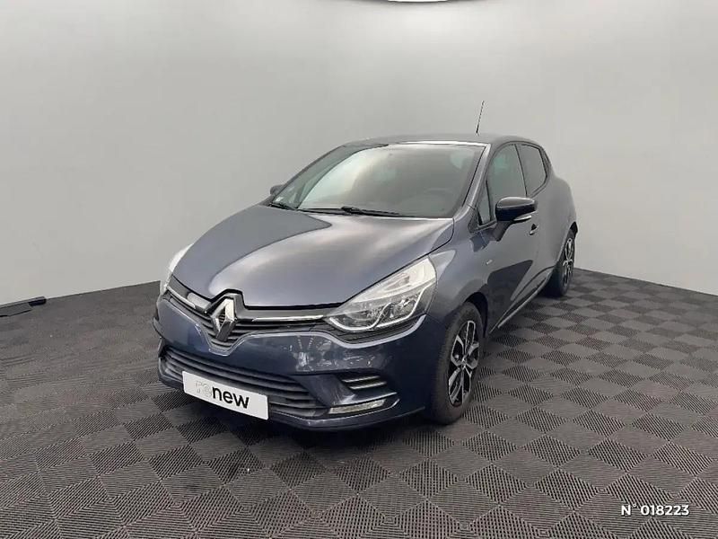 Gris Utilisé 2017 Renault Clio IV LIMITED Citadine | 8 990 € (Bon prix) - Image 1/4