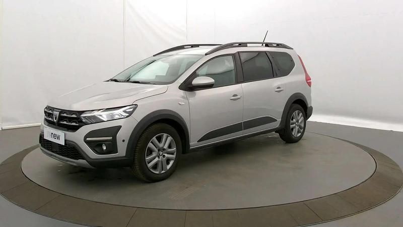 Gris Occasion 2022 Dacia Jogger Comfort Monospace | 15 480 € (Prix juste) - Image 1/4