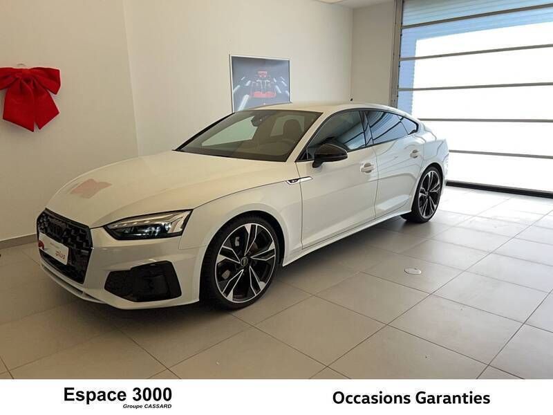 Blanc glacier métallisé Utilisé 2023 Audi A5 Sportback S-Line Berline | 46 490 € (Prix assez cher) - Image 1/3