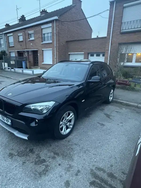 Utilisé 2010 BMW X1 SUV | 10 000 € (Prix assez cher) - Image 1/4