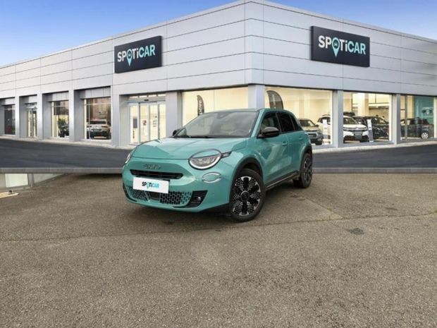 Vert Nouvelle 2025 Fiat 600 La Prima | 27 490 € (Prix juste) - Image 1/4