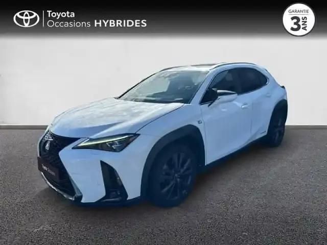 Blanc nova métallisé Occasion 2019 Lexus UX 250h Sport Line SUV | 23 980 € (Prix juste) - Image 1/4