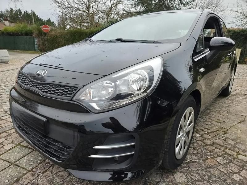 Occasion 2015 Kia Rio Motion Berline | 5 990 € (Prix juste) - Image 1/4
